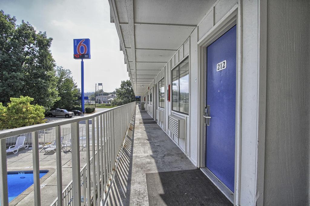 Hotel 6-new Cumberland, Pa - Harrisburg - Hershey South New Cumberland